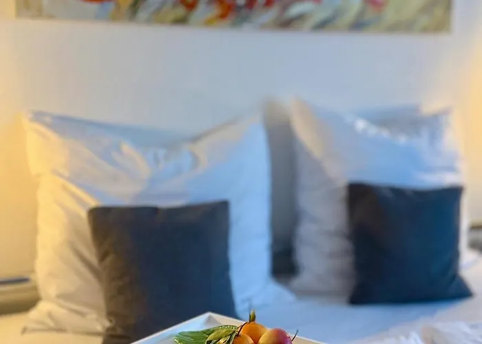 Casa Olivia- Mediterranes Wohnen Mit Terrasse Und Garten アパート フリーゼンハイム